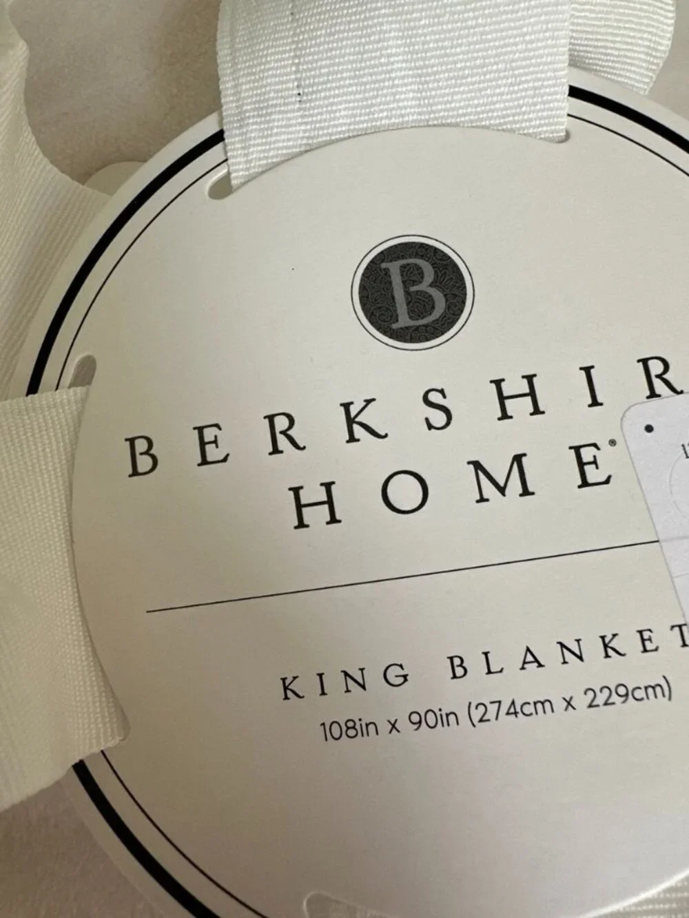 Berkshire luxury blanket King